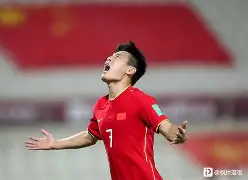 包含武磊错失单刀球，维尼修斯门将神勇扑救成最大功臣！的词条
